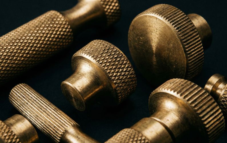 Knurled Components
